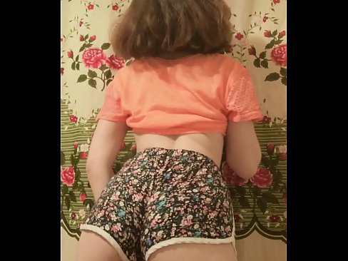 ❤️ Sexig ung babe som strippar av sig sina shorts inför kameran ️ Sexvideo at sv.bestsexporno.ru ️❤
