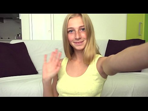❤️ När jag är uttråkad onanerar jag lätt min rosa fitta. ️ Sexvideo at sv.bestsexporno.ru ️❤