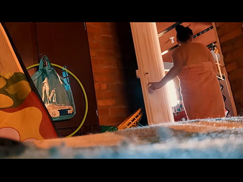 ❤️ Min farbror följer mig in i duschen och knullar mig medan jag duschar. ️ Sexvideo at sv.bestsexporno.ru ️❤